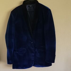 Elegant Midnight Blue Velvet Blazer